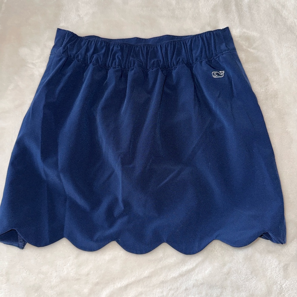 Vineyard Vines Navy Scalloped Hem Mini Skirt - Picture 2 of 4